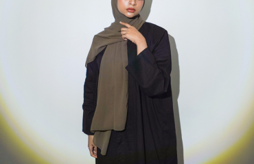 Abaya Sister